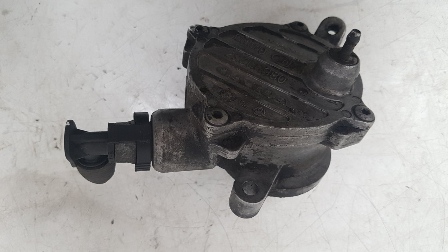 2004 Volvo XC90  Estate VOLVO BRAKE VACUUM PUMP 08699237