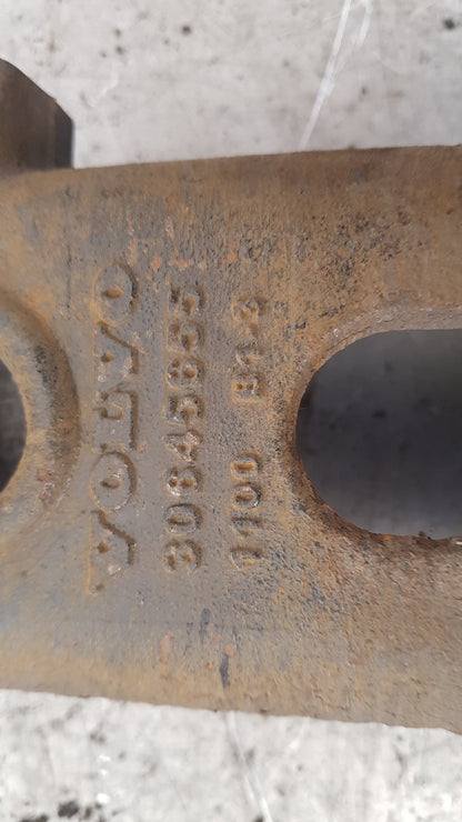 2006 - 2009 Volvo S60  Saloon Left Rear Trailing Arm 30645655