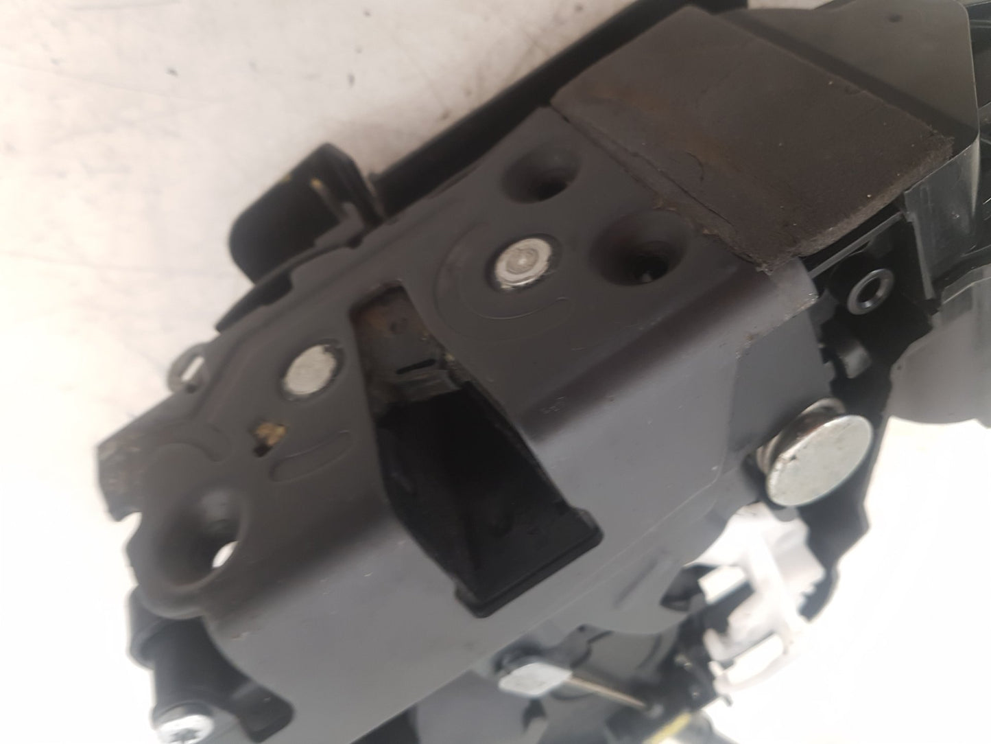 2010 - 2017 Volvo XC60  Estate Left Front Door Lock Actuator 30799313