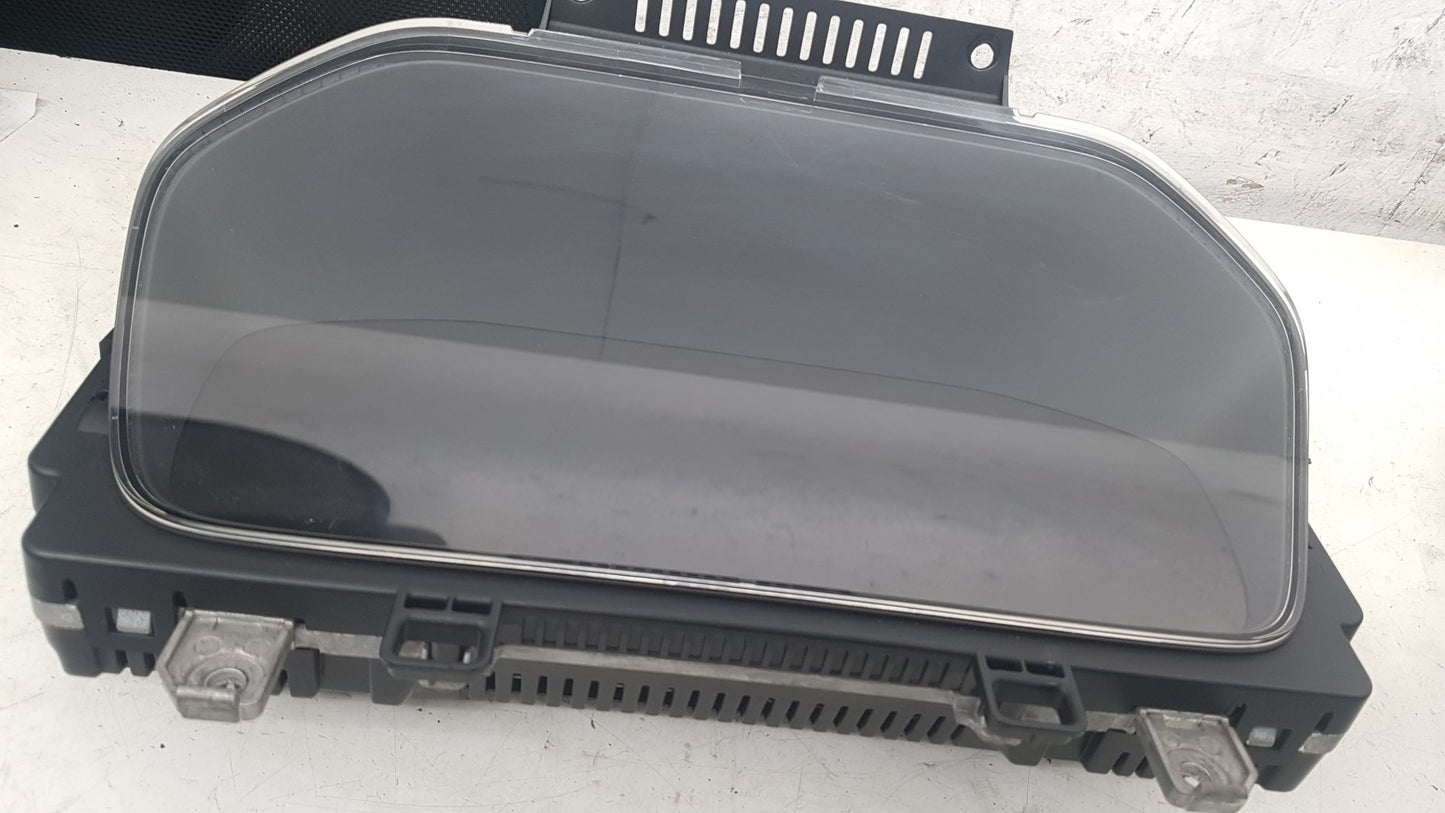 2017 - 2026 Volvo V60 II 225 Estate Instrument Cluster 32276753