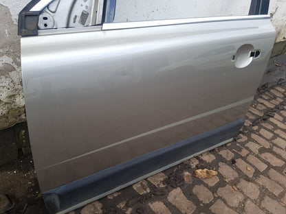 2010 Volvo XC70  Estate DOOR - BARE (FRONT PASSENGER SIDE)
