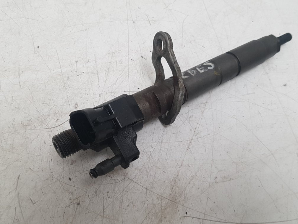 2010 - 2014 Volvo V60  Estate Fuel Injector 31303238