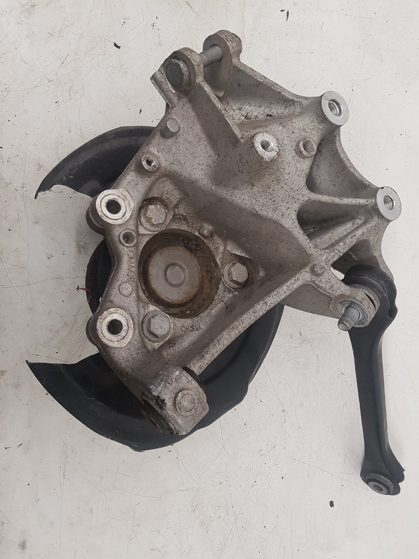 2019 - 2021 Volvo XC40 536 Estate Left Rear Hub Assembly 32246249