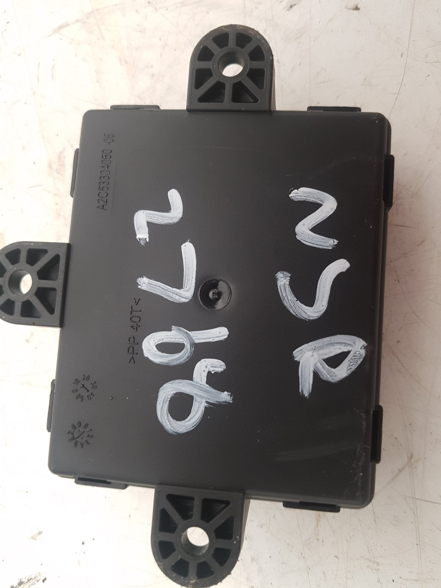 2012 - 2015 Volvo V40  Hatchback Door Control Module 31343873