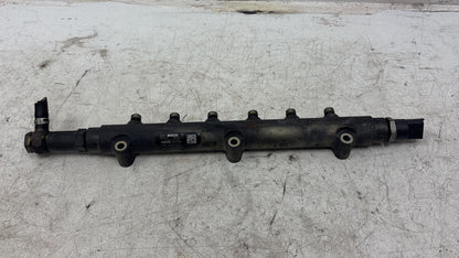 2011 - 2014 Volvo XC90  Estate Injection Rail 30622085