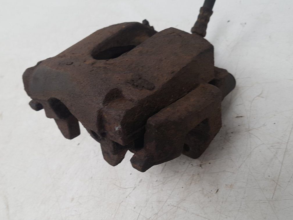2003 - 2014 Volvo XC90  Estate Right Rear Caliper 8602855