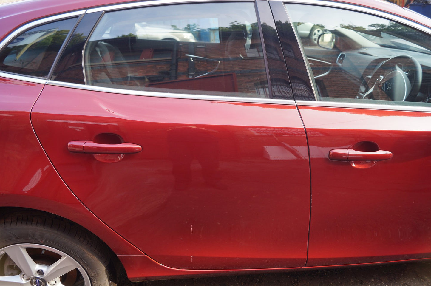 2012 - 2017 Volvo V40  Hatchback DOOR - BARE (REAR DRIVER SIDE) 31278443