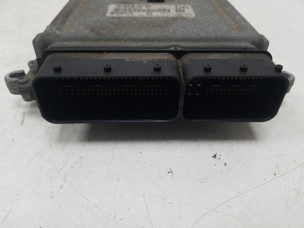 2004 - 2007 Volvo V70  Estate Engine ECU 30729826A