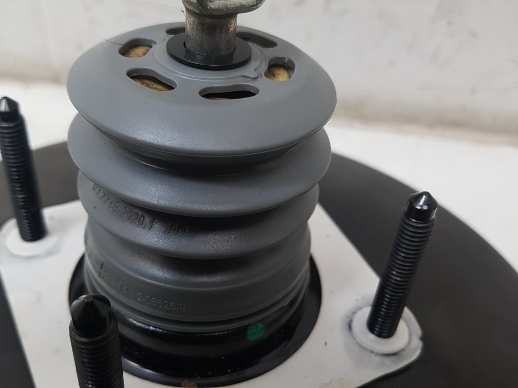 2015 Volvo S60  Saloon Brake Booster 31400469