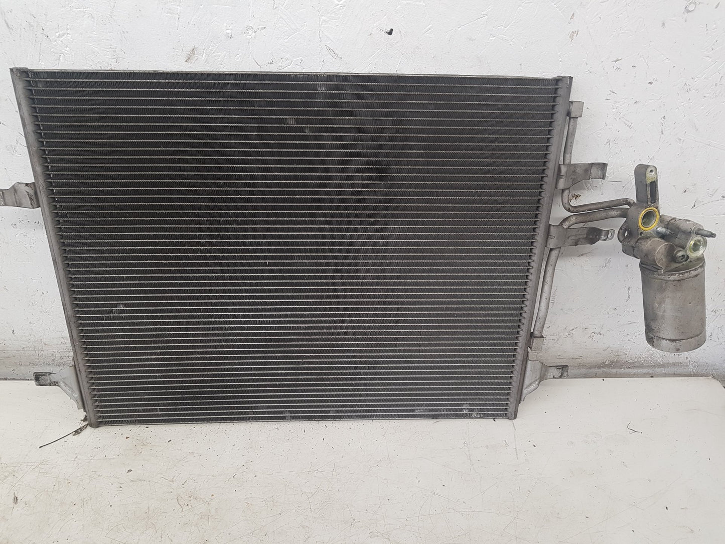 2010 - 2017 Volvo XC60  Estate A/C Condenser 31332027