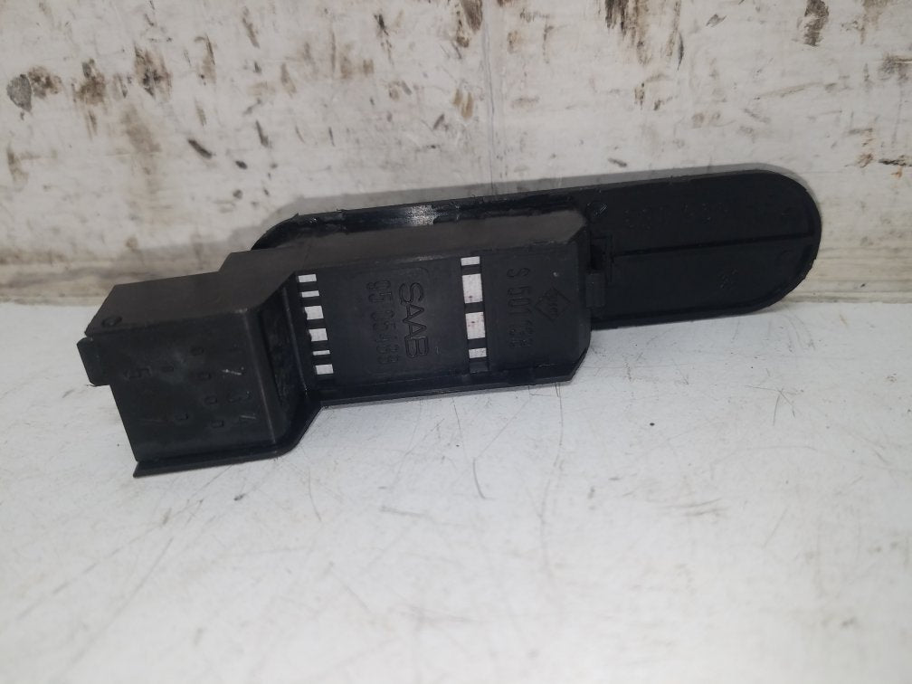 1988 - 1998 Saab 9000  Hatchback Mirror Retract Switch 9505488