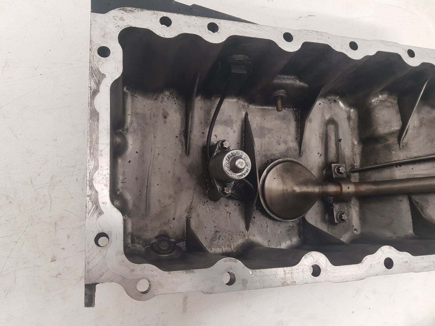 2008 - 2012 Saab 9-3  Convertible Oil Pan/Sump 90400247