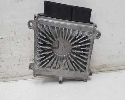 2006 - 2009 Volvo C70  Convertible Engine ECU 30743102