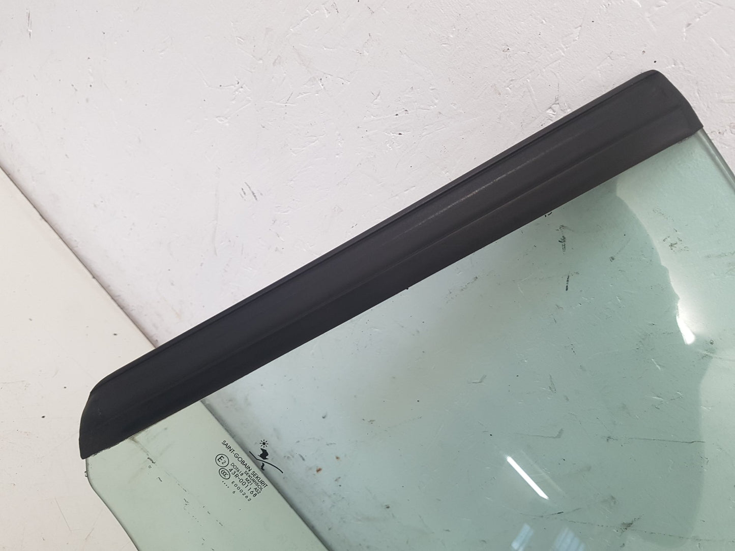 2004 Saab 9-3  Convertible Left Rear Door Window