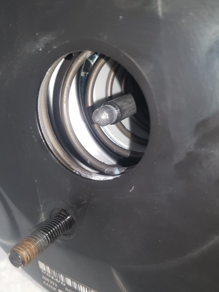 2009 - 2015 Volvo XC60  Estate Brake Booster 31274713