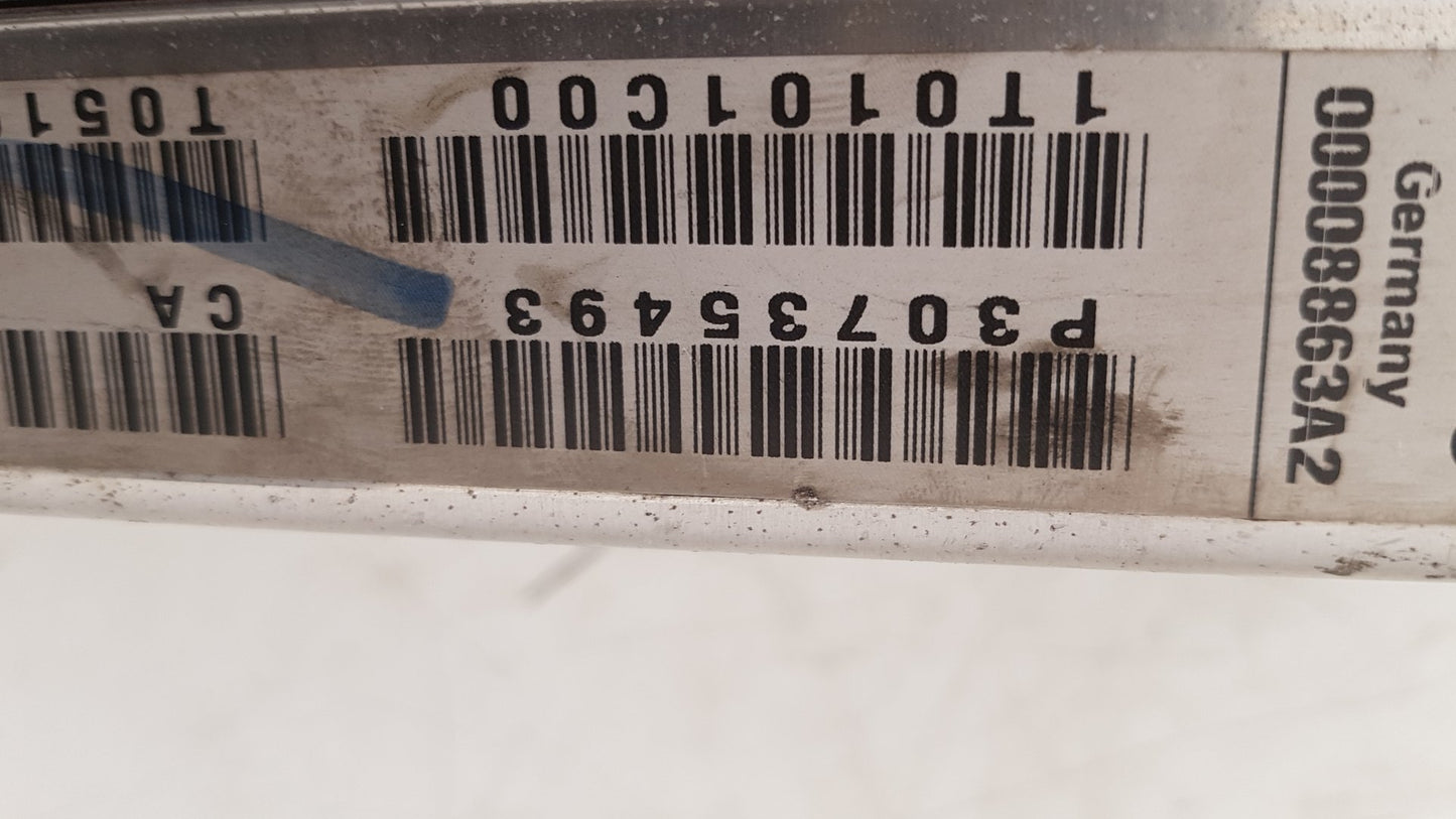 2005 Volvo S60  Saloon GEARBOX ECU 30735493