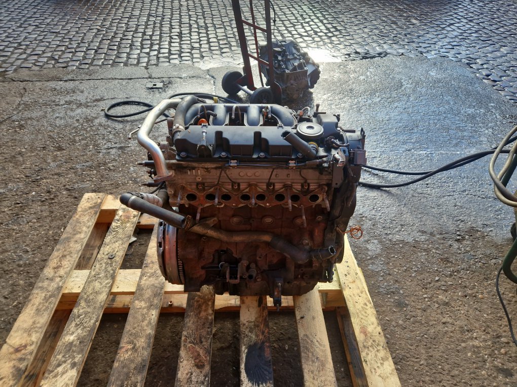 2004 - 2010 Volvo V50   Estate Engine 6901568