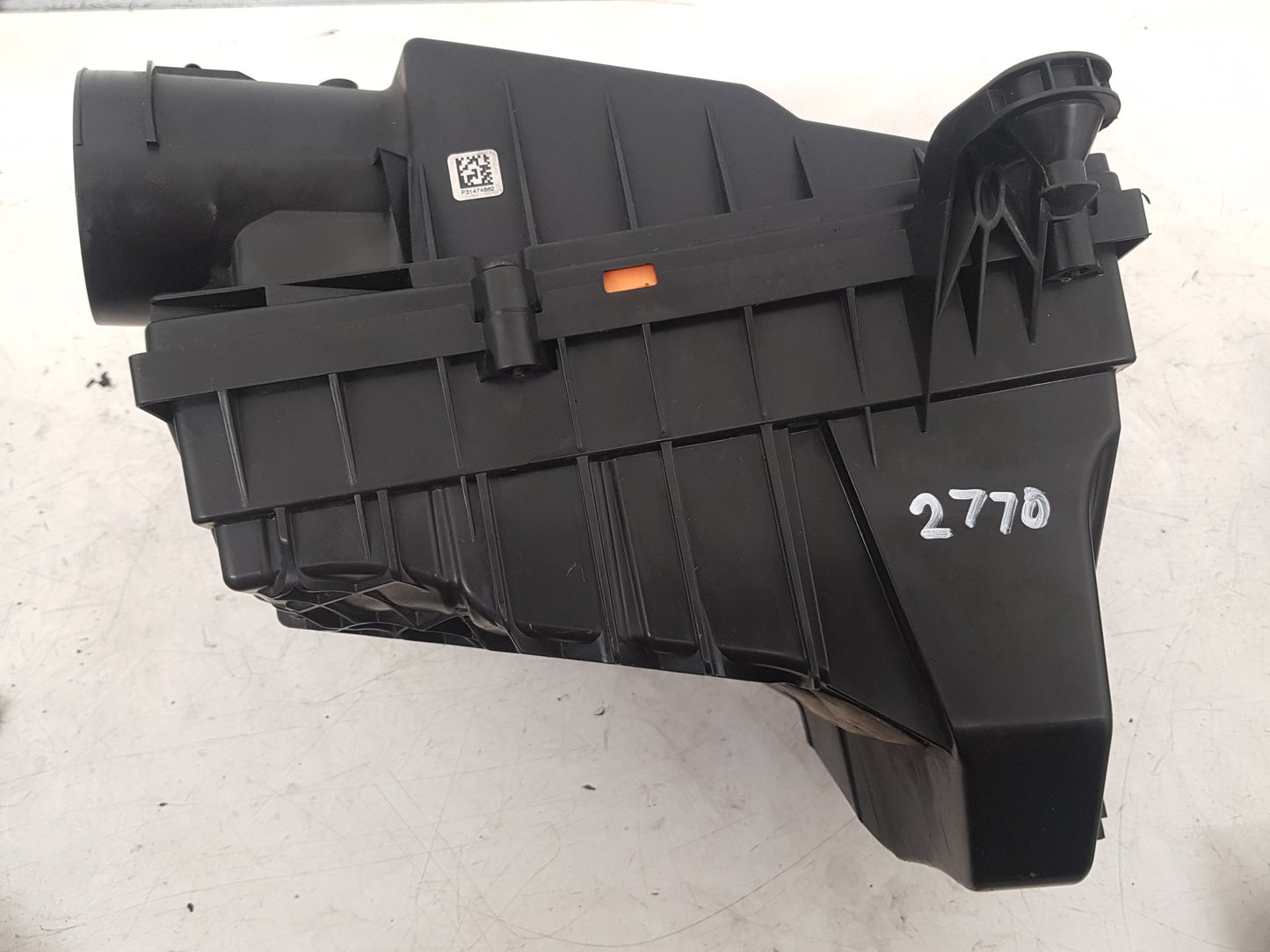 2017 - 2026 Volvo V60 II 225 Estate Air Filter Box 31474862
