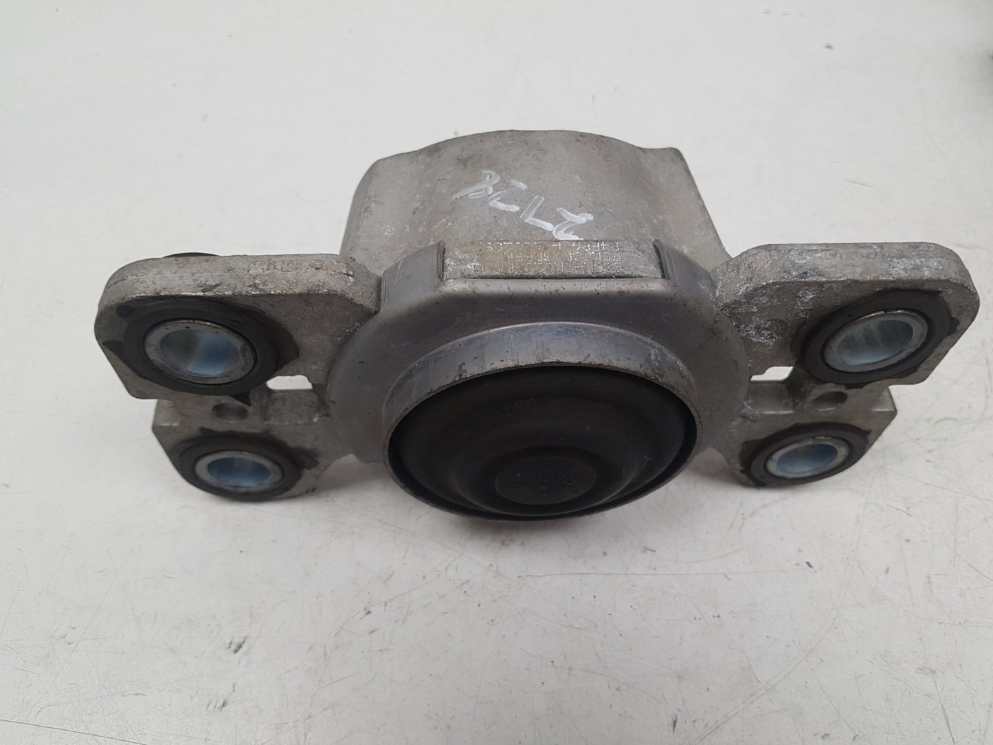 2008 - 2013 Volvo XC60 I 156 Estate Left Engine Mount HL8070M08