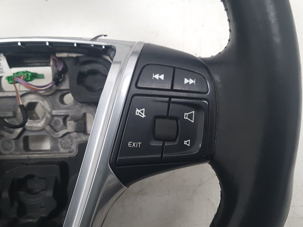 2012 - 2017 Volvo V40  Hatchback Steering Wheel 34110269B