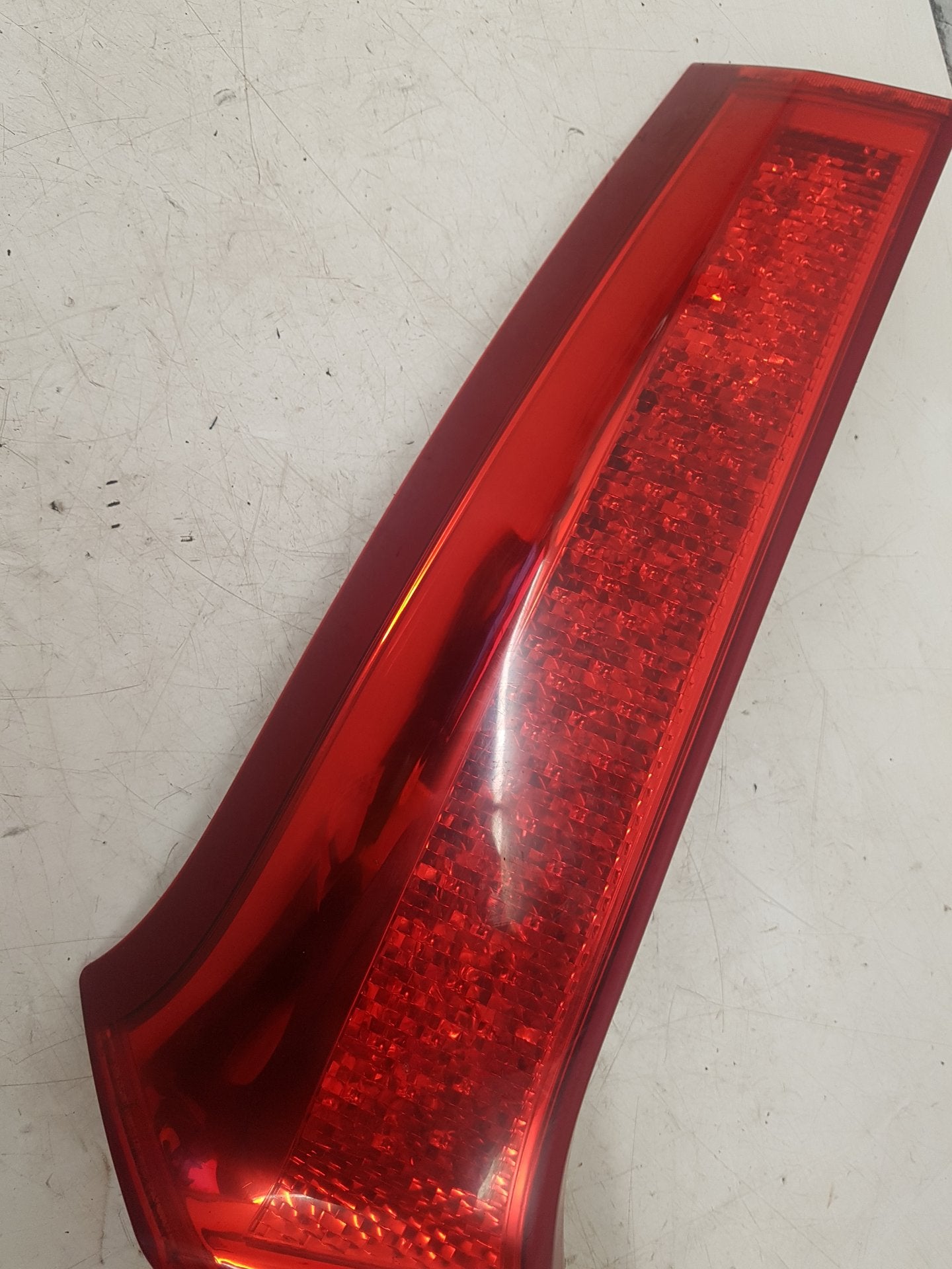 2008 - 2013 Volvo V70  Estate Left Taillight 31395068