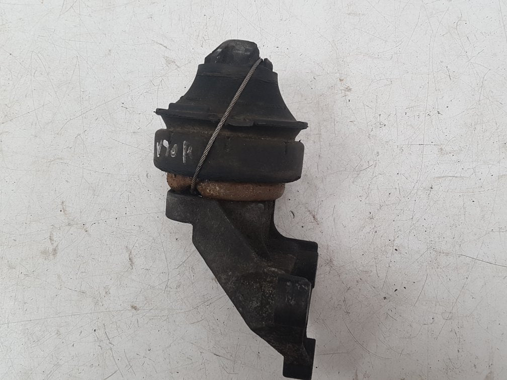 2003 - 2007 Volvo V70  Estate ENGINE MOUNT (FRONT) 30645228