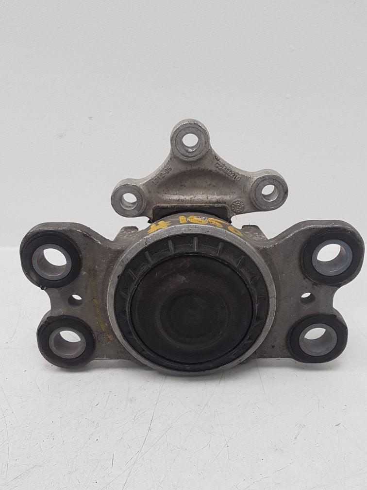 2011 - 2015 Volvo V60   Bottom Engine Mount 31262710