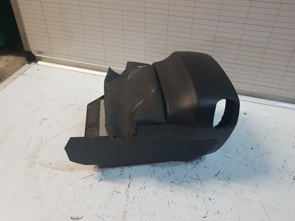 2010 - 2012 Saab 95  Saloon Steering Column Shroud Lower 12776454