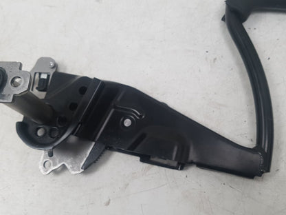 2005 - 2012 Volvo S40  Saloon Handbrake Assembly 32265482