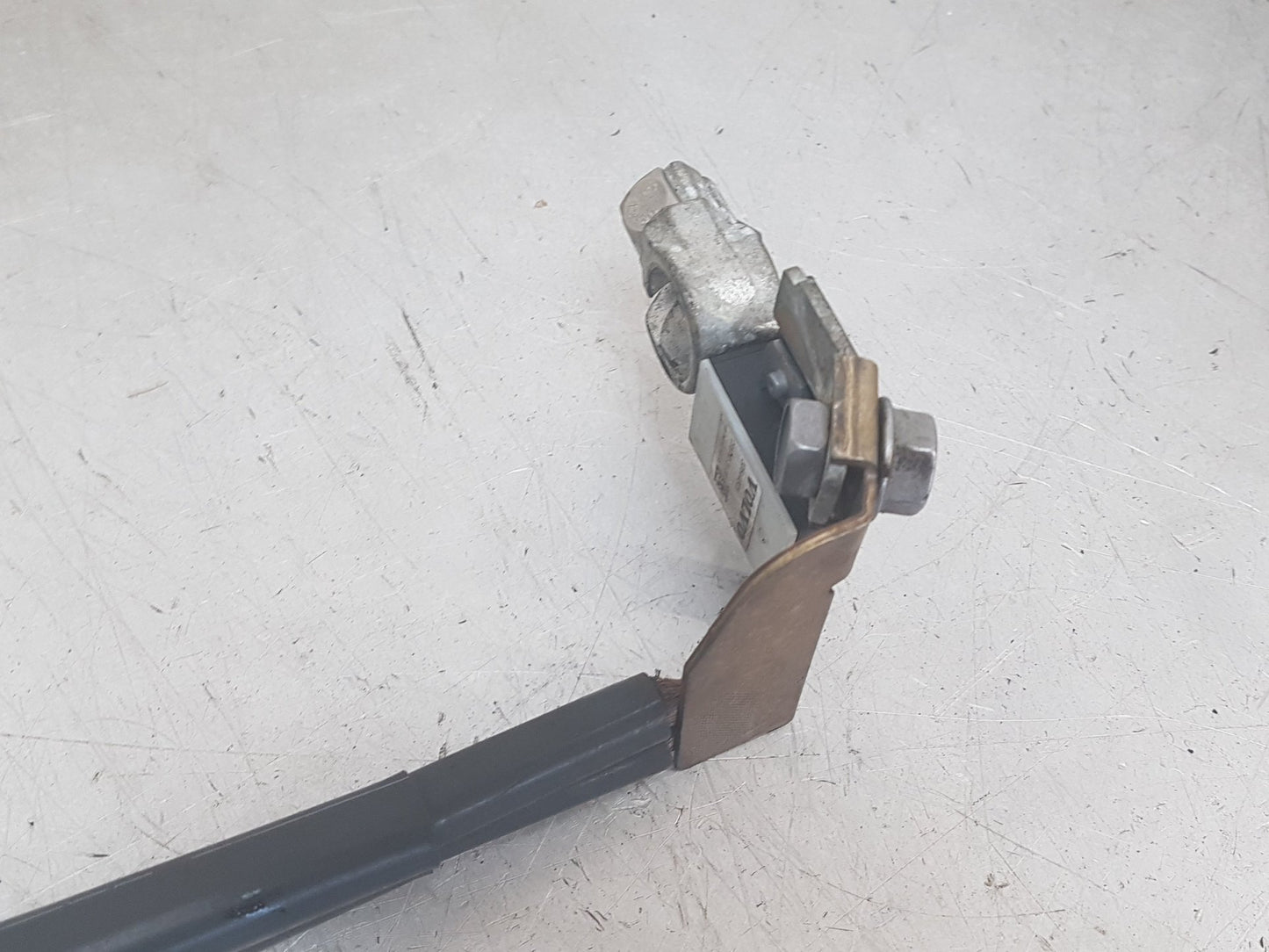 2012 - 2015 Volvo V40  Hatchback BATTERY LEAD (GROUND) 31327443