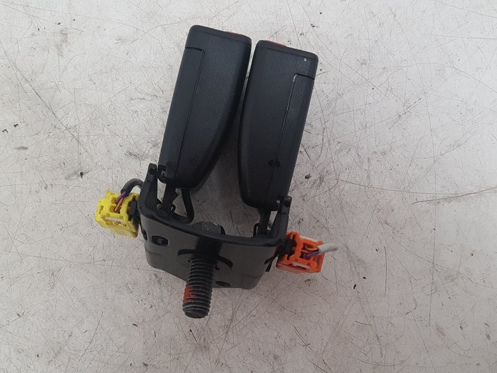 2010 - 2015 Volvo S60   SEAT BELT STALK (PASSENGER SIDE REAR) 616050600