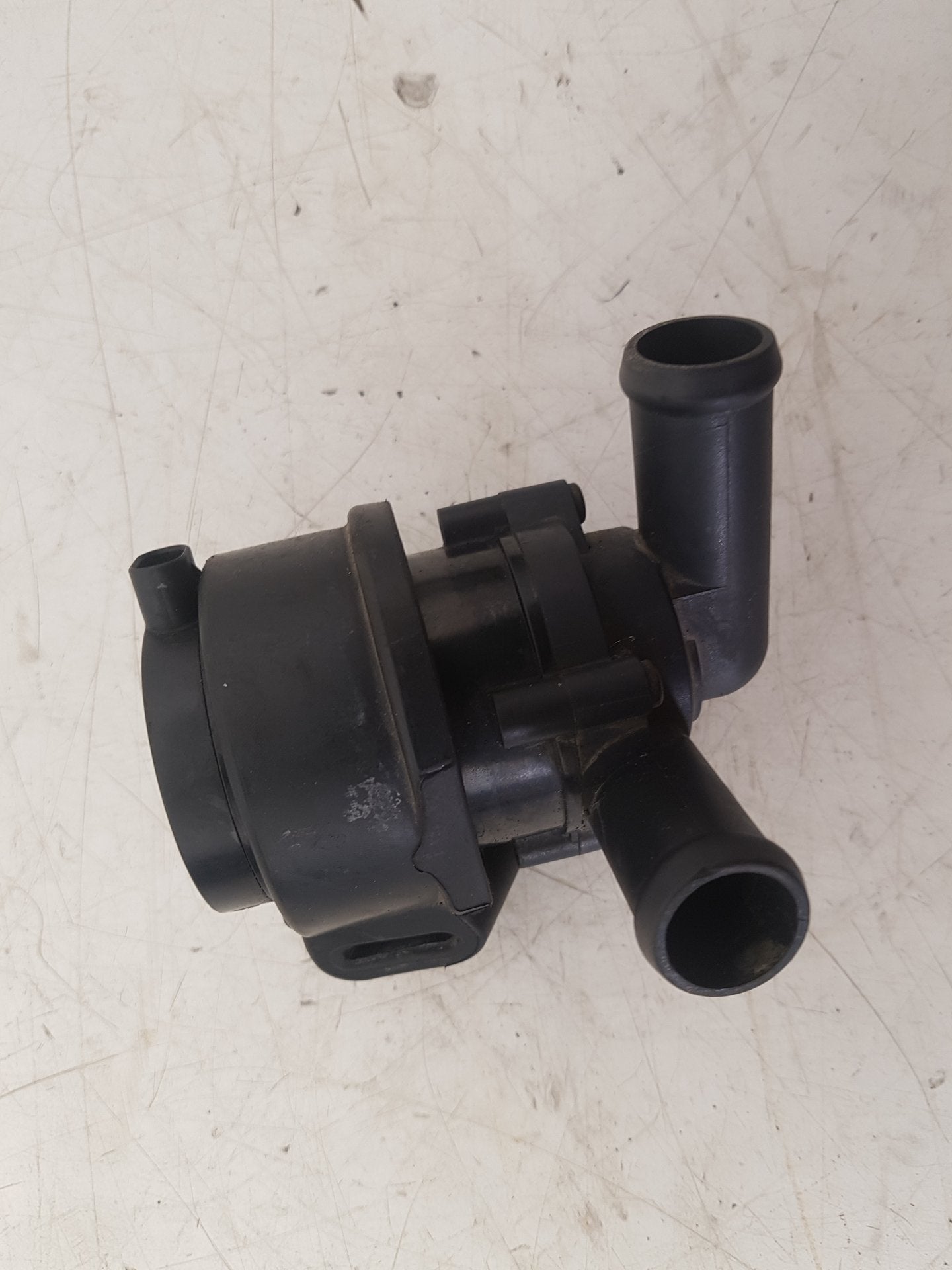 2013 - 2015 Volvo V60  Estate AUXILLARY WATER PUMP 31332380