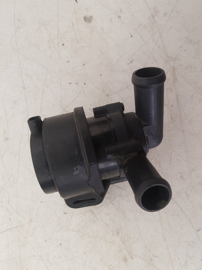 2013 - 2015 Volvo V60  Estate AUXILLARY WATER PUMP 31332380