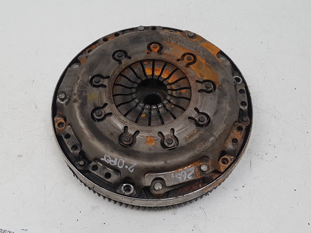 2006 - 2012 Volvo C30  Hatchback CLUTCH 8M517563AC