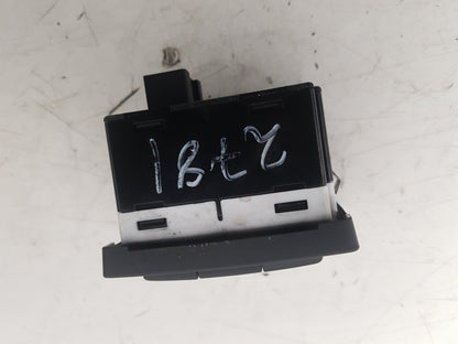 2005 - 2012 Volvo S40  Saloon Headlight Switch 30739298