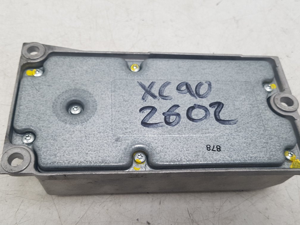 2002 - 2006 Volvo XC90  Estate Airbag Module 30724152