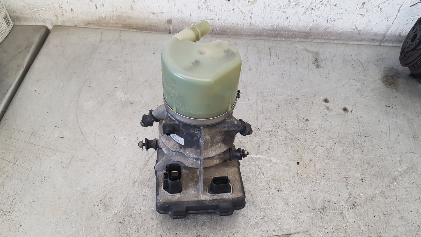 2010 - 2016 Volvo S80  Saloon Power Steering Pump 31329145