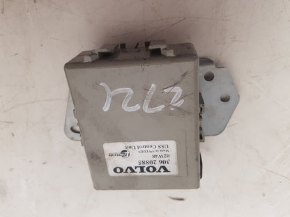 2000 - 2004 Volvo V40  Estate USS CONTROL UNIT 30620885