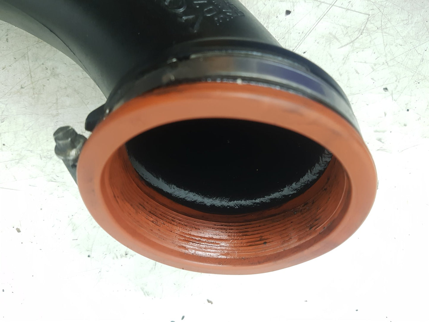 2008 - 2016 Volvo XC70 III 136 Estate INTAKE PIPE 30774692