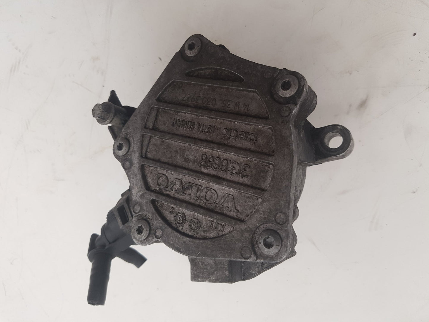 2013 - 2015 Volvo V60  Estate Vacuum/Air Pump 31316688