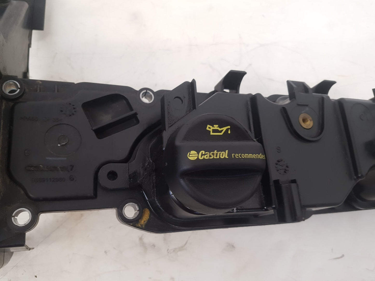 2010 - 2012 Volvo V50   Estate ROCKER VALVE COVER 9689112980