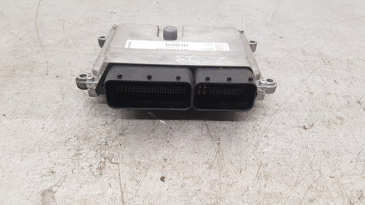 2006 - 2009 Volvo C70  Convertible Engine ECU 30729800 279700-9290