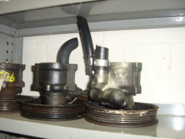 1984 - 1998 Saab 9000   Power Steering Pump