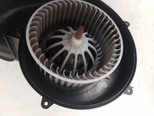 2008 - 2013 Volvo XC60 I 156 Estate Blower Motor 31291517