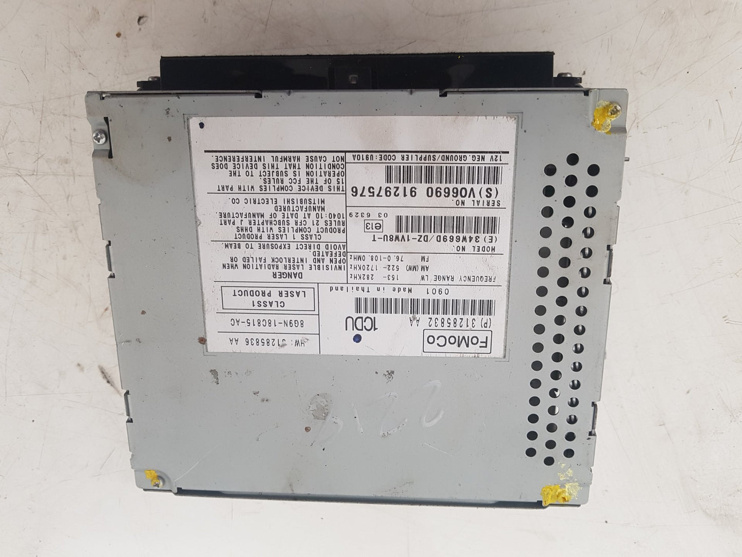2007 - 2011 Volvo V70  Estate CD Player 31285832AA