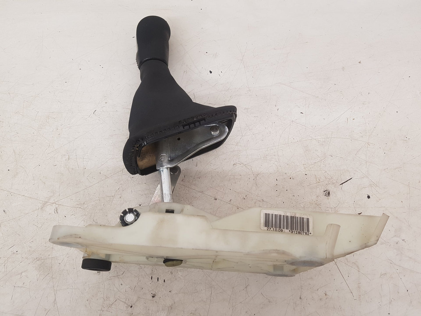 2006 - 2012 Volvo C30  Hatchback GEAR STICK 31280762