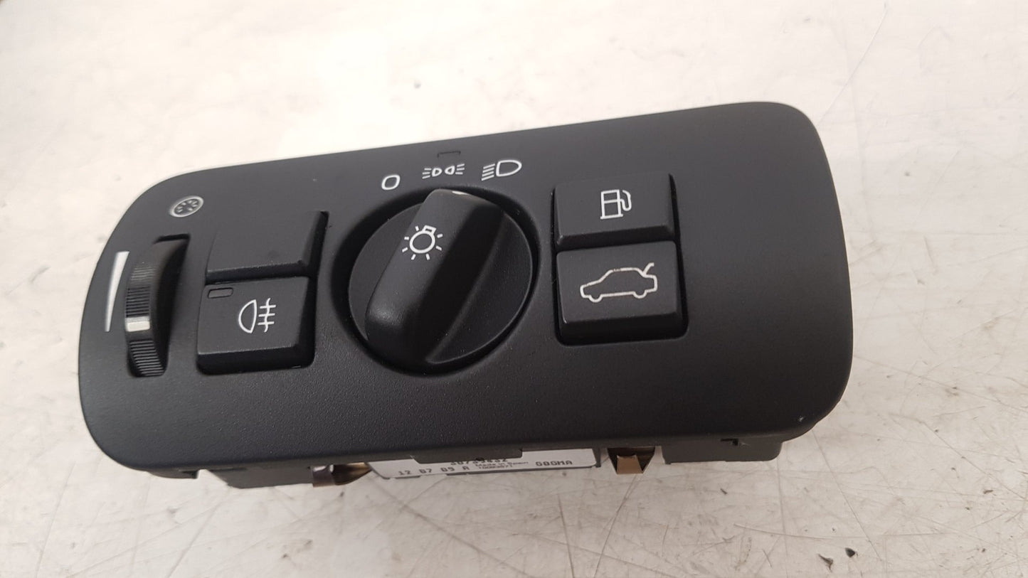 2008 - 2017 Volvo XC60 I 156 SUV Headlight Switch 30739432