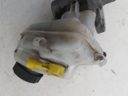 2010 - 2012 Saab 9-5  Saloon BRAKE FLUID RESERVOIR AND MASTER CYLINDER 4155 0110 24