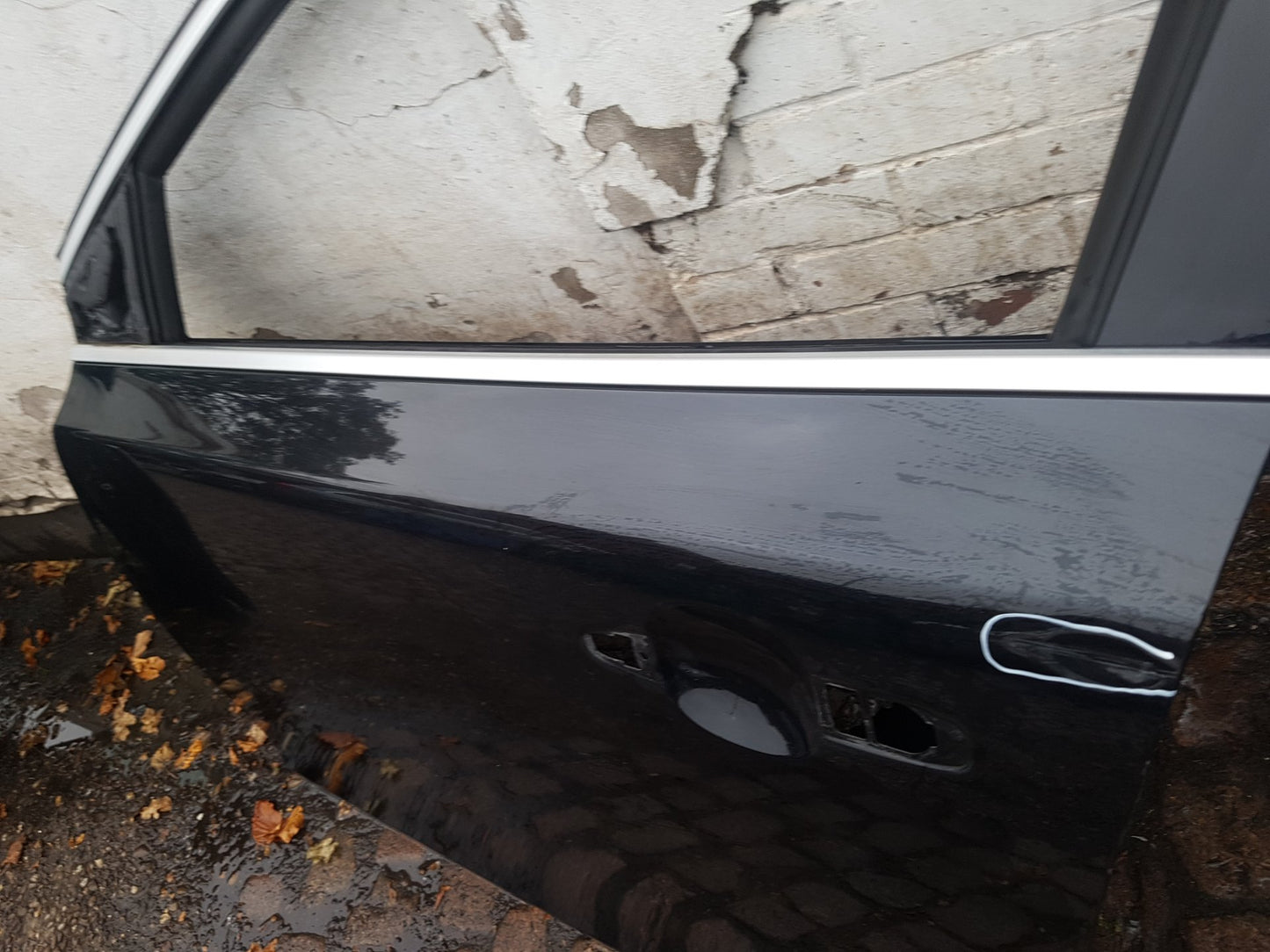 2012 - 2015 Volvo V40  Hatchback DOOR - BARE (FRONT PASSENGER SIDE) 32321018