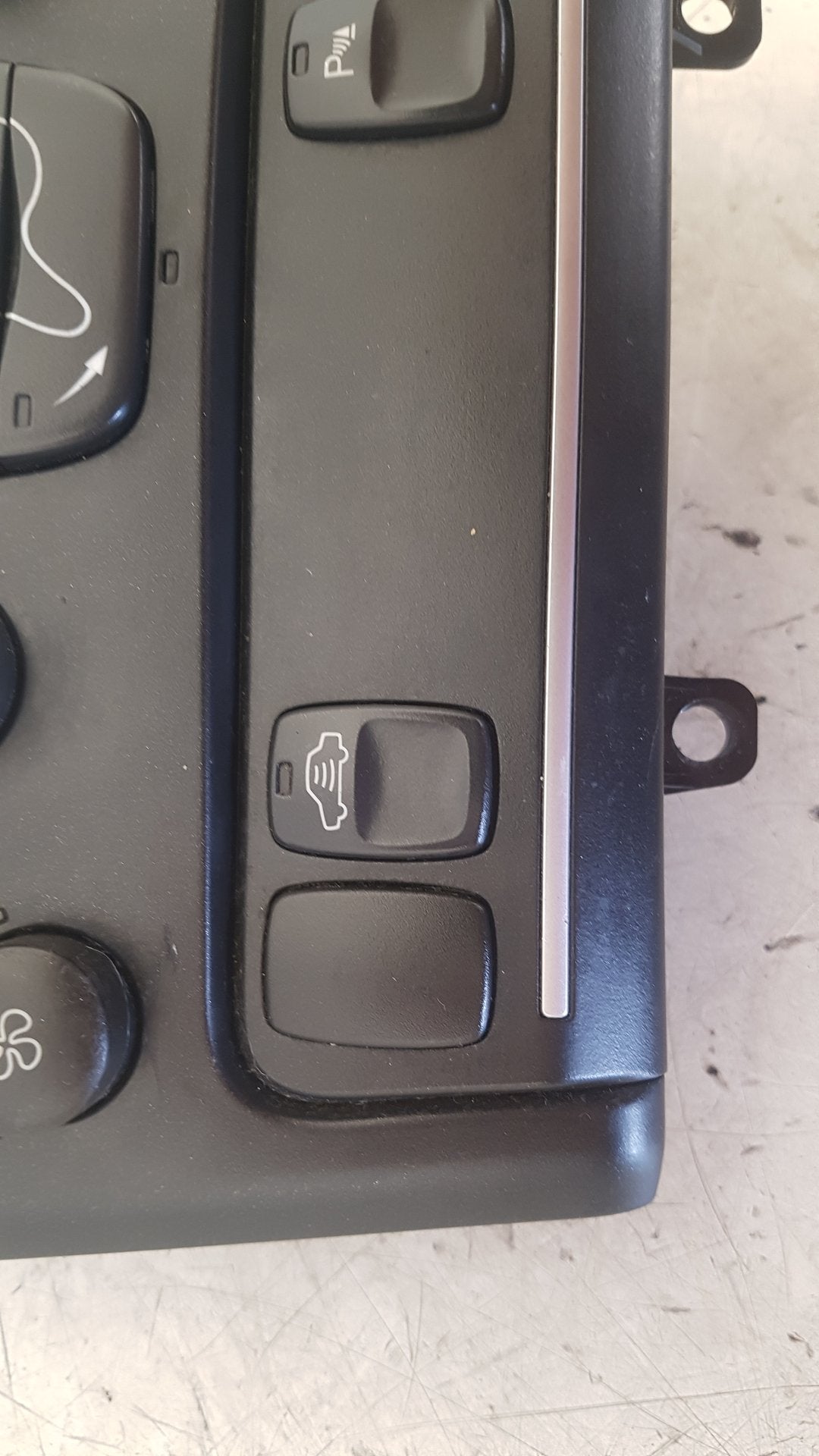 2007 Volvo XC90 I 275 Heater Controls 30710682 VRAC Grade A